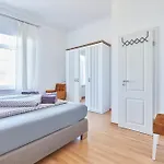 아파트 Haus Am Leuchtturm - Mond *
